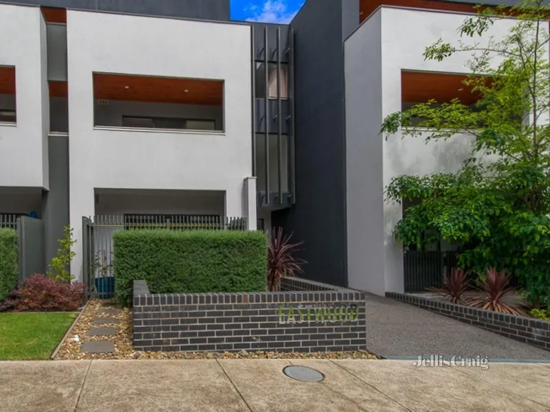 Designer ground floor living, exceptional location