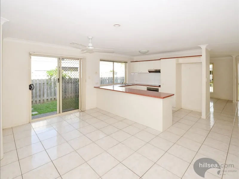 Gold Coast Arundel 3bed2bath1garage Townhouse