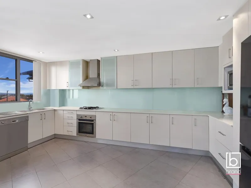 Spacious + Stylish Coastal Apartment