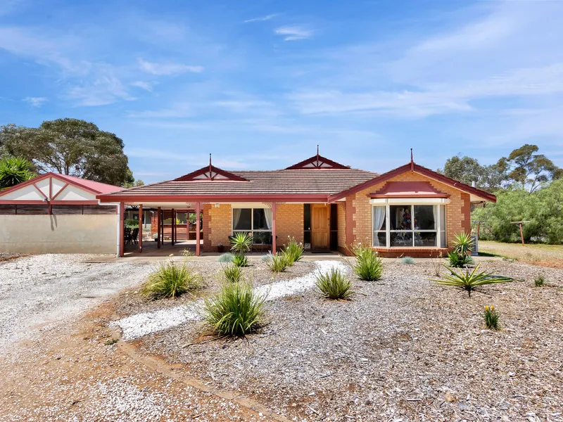 Harmonious Harniman Road Home!