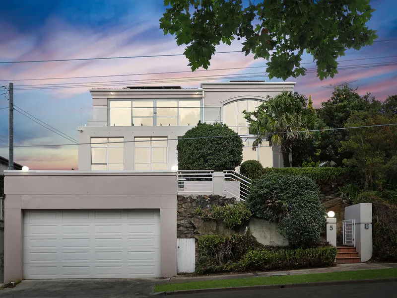 Contemporary family sanctuary in premier pocket