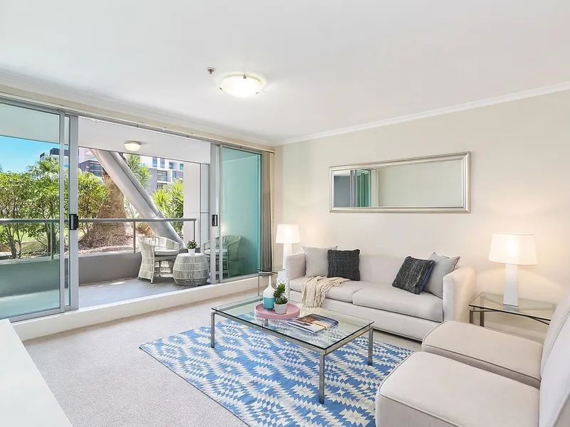 FABULOUS ONE BEDROOM UNIT FOR RENT - **OPEN FOR INSPECTION SAT 10TH APRIL AT 11:30 - 11:45AM** CONTACT JEREMY 0431 500 571