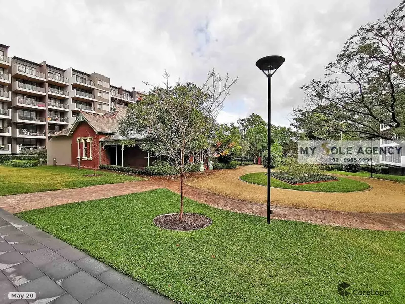 SPACIOUS NORTH FACING ONE BEDROOM APARTMENT FOR LEASE