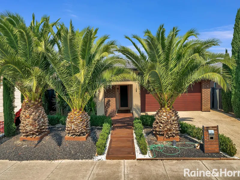 A short walk to the school!