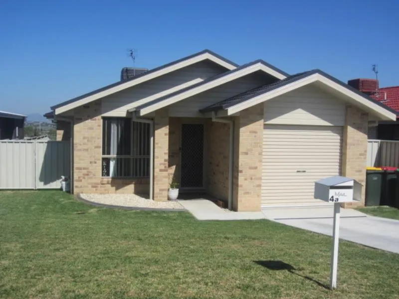 MODERN FOUR BEDROOM WITH LOCK UP GARAGE