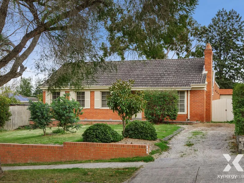 Spacious 3 Bedroom House at the Prime Location of East Doncaster