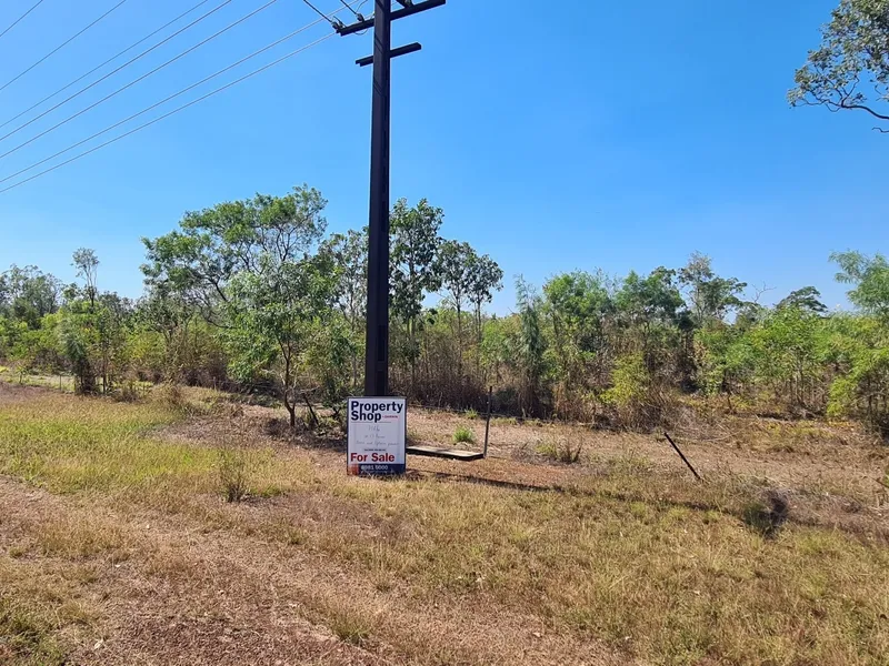 Land.....bore, power connected!