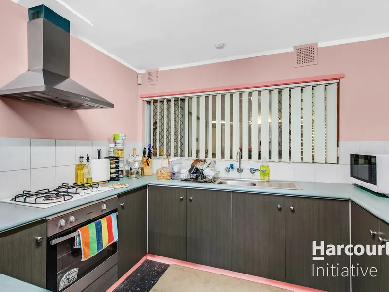 Great first home -No strata!