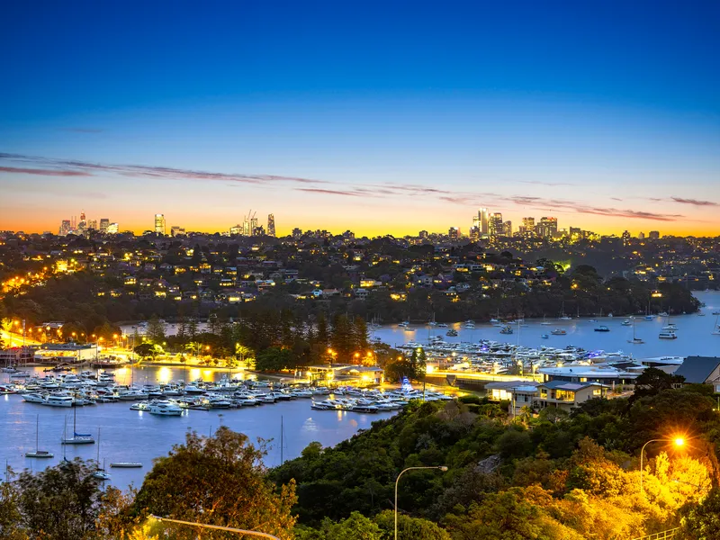 Opulent Architecturally Designed Home with Awe-Inspiring Panoramas