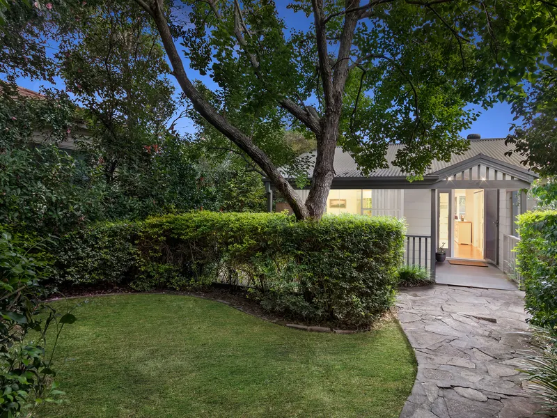 A private oasis near town centre