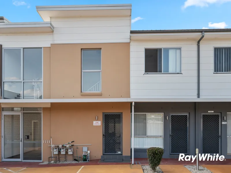 Immaculate Family Townhouse