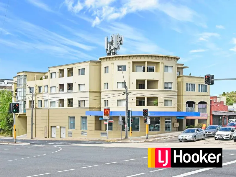 MODERN AND SPACIOUS 2 BEDROOM APARTMENT