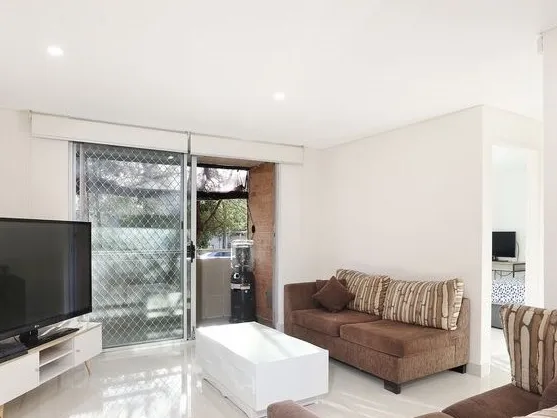 Upated & Fully Tiled Apartment