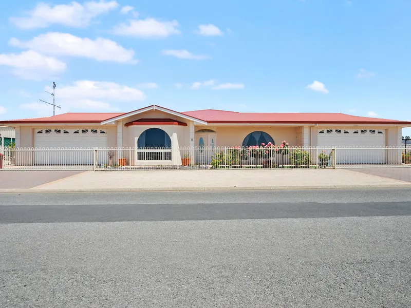 Sensational Lifestyle Home That is Sure to Impress