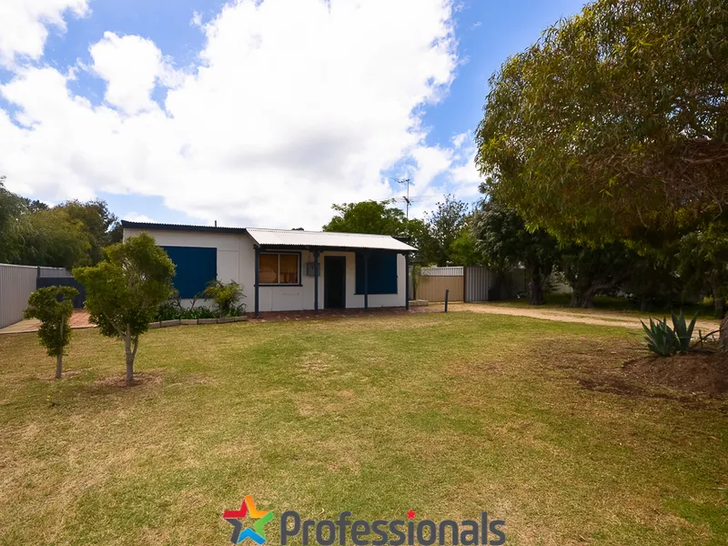 SIDE DRIVE THROUGH TO WORKSHOP!!