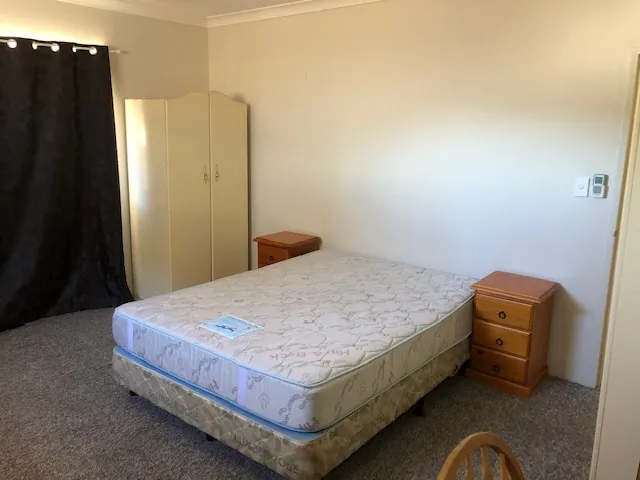 FURNISHED ROOM INCLUDES OWN ENSUITE