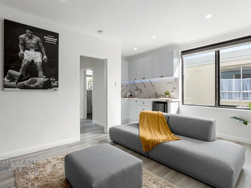 Is this the Cheapest Renovated Apartment in Collingwood?