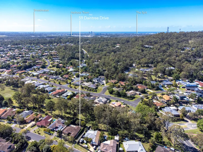 LARGE FAMILY FRIENDLY HOME