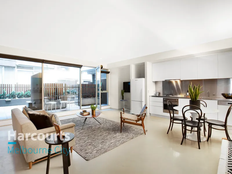 Spacious delight with industrial past