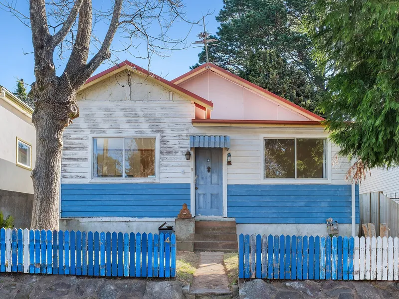 Open home Saturday 11.45 - 12.15