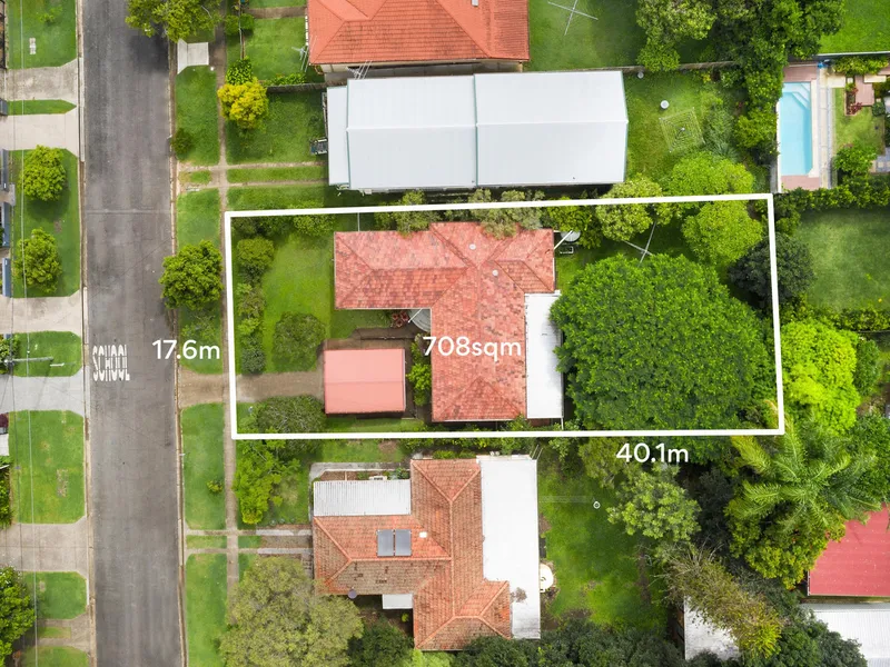 Rare 708sqm block with city views in prime locale