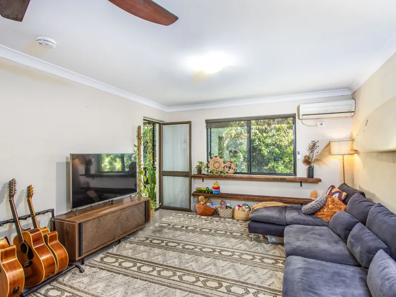 1 Bedroom Apartment - Available Now!