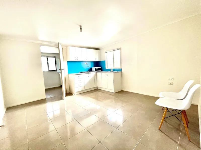 FOR RENT FAIRFIELD WEST: Safe and quiet neighbourhood