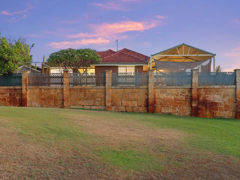 Parkside Family Entertainer!