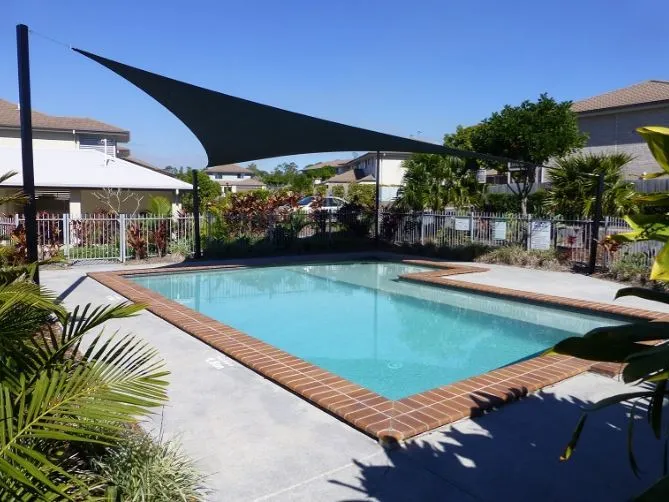 SPACIOUS TOWNHOUSE WITH VIEWS IN PACIFIC PARKSIDE COMPLEX