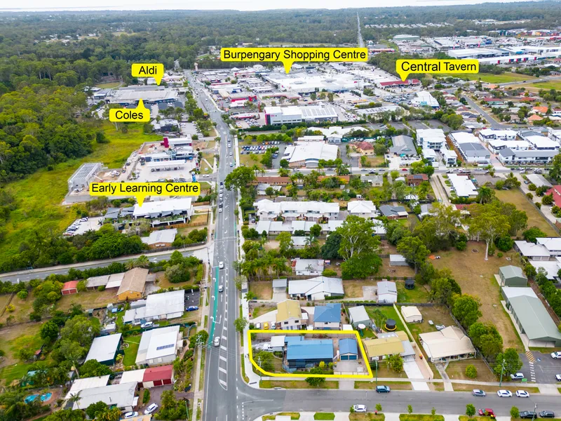 DUAL ACCESS 751 M2 CORNER BLOCK - URBAN NEIGHBOURHOOD PRECINCT