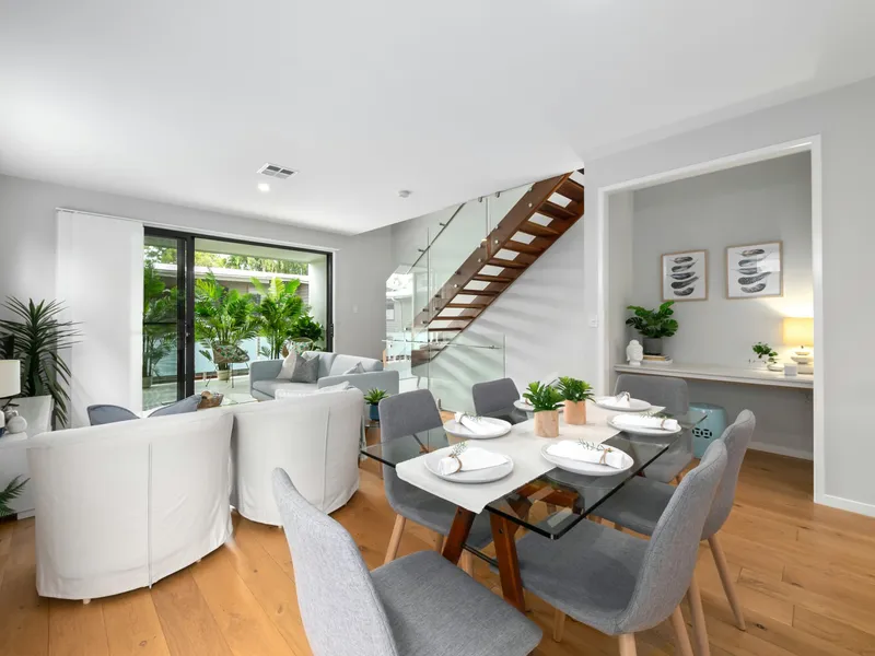 MODERN, INNER CITY LIVING!