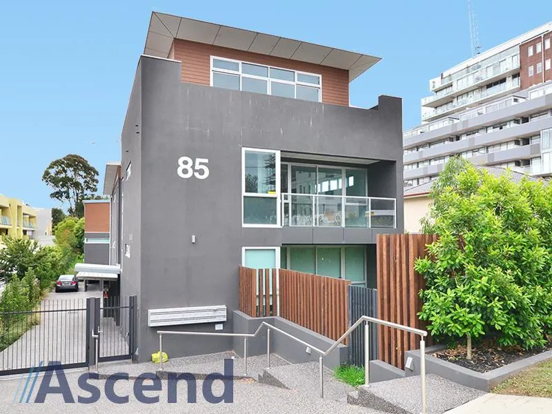 Comfortable Boutique Apartment At The Most Convenient Location!