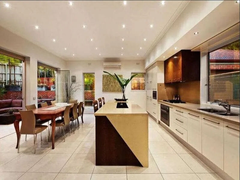 Great Location - Grange Road Toorak