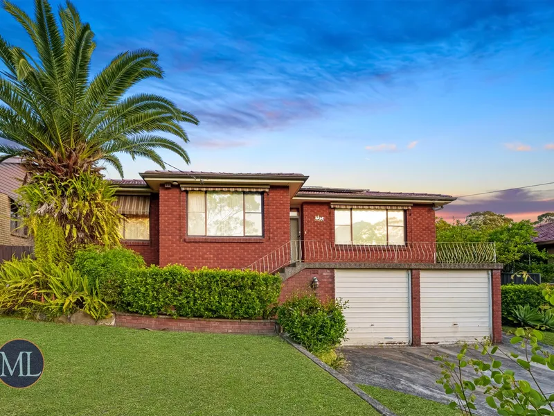 Opportunity Awaits - 5 Minute Walk to City Bus