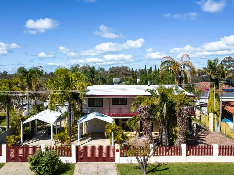 Secure gated home close to the river