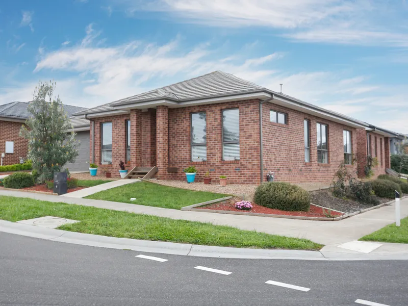 Family Living in Wallan