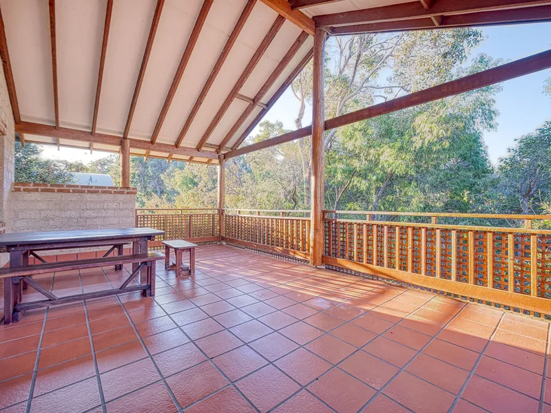 Live the ultimate Down South life!