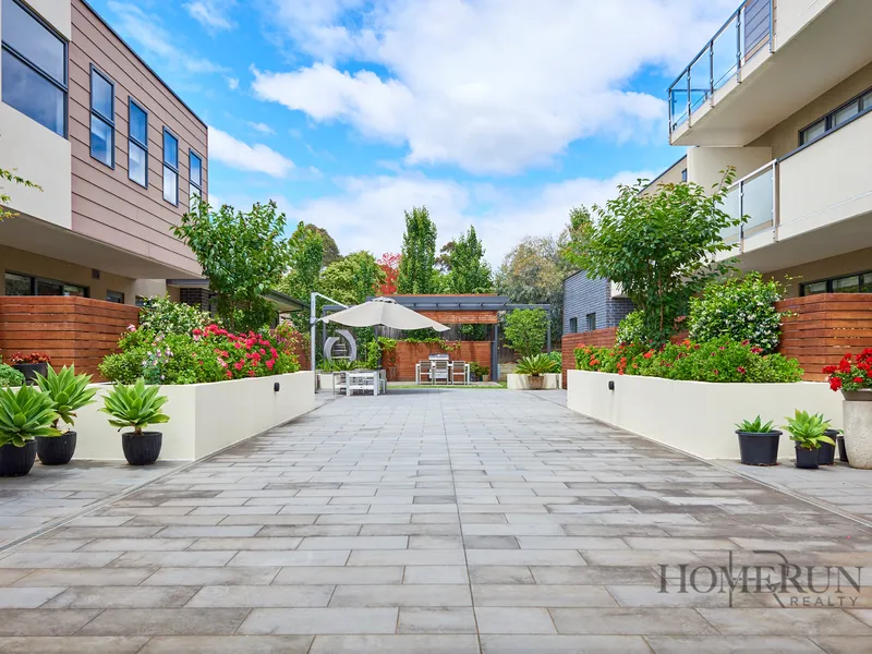 TWO  BEDROOM WITH TWO ENSUITES APARTMENT!