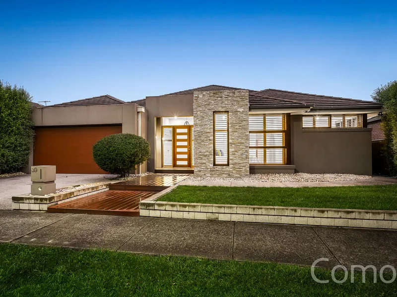 Prestige in Hawkstowe