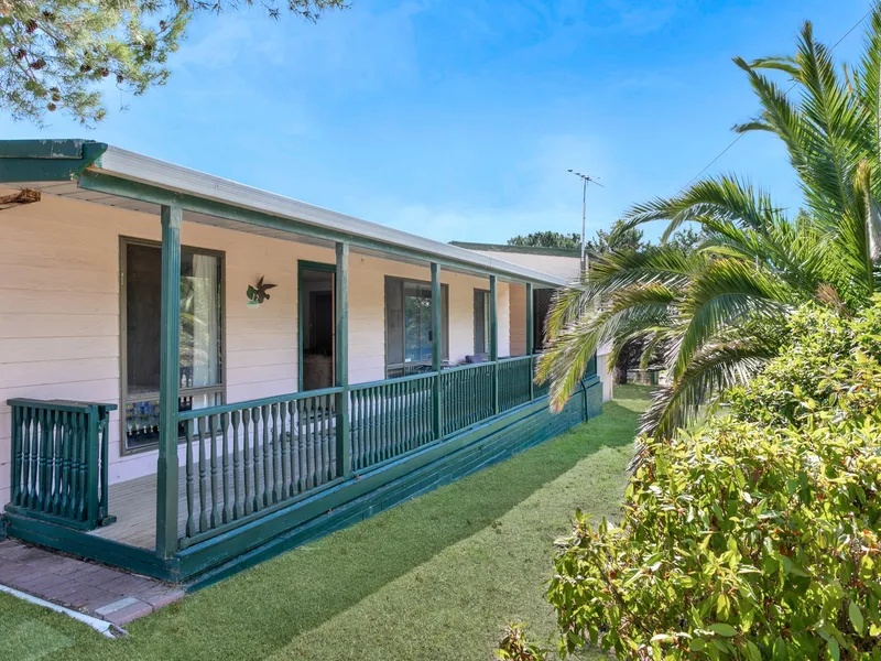 Classic Clayton Bay Holiday Haven