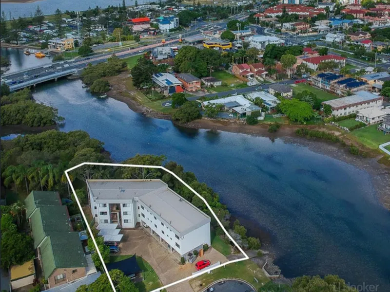 PERFECT FIRST HOME OR INVESTMENT IN PERFECT LOCATION