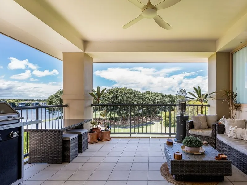 IMMACULATE NORTH-EAST APARTMENT