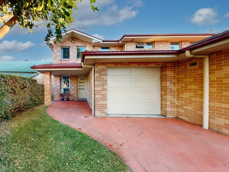 Four Bedroom Duplex with a Yard in a Quiet Street