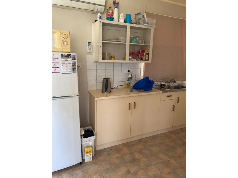 2 bedroom unit for rent