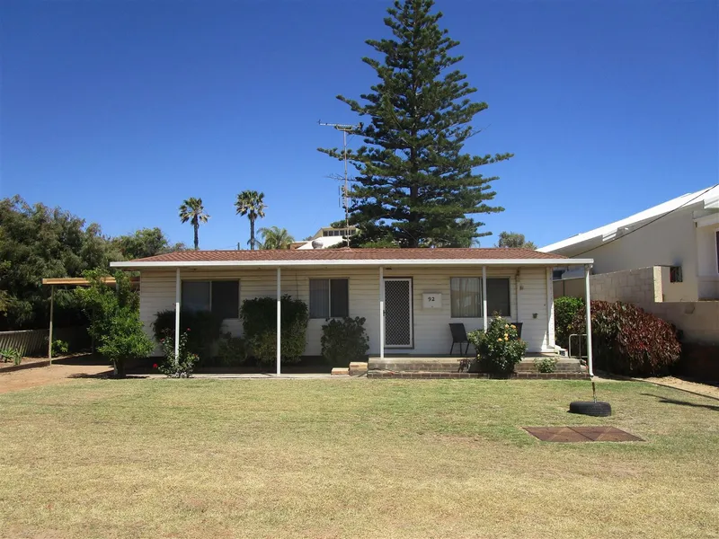 Substantial price reduction on Grannies Beach!