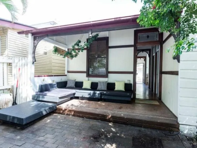 Inner City Beauty ! - Unfurnished