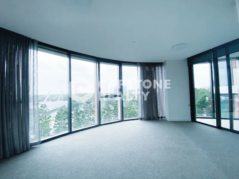 Partially Furnished| Luxurious Apartments| North Facing| 3 Bedroom and 1 Study