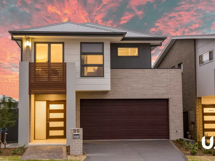 Stunning 4 Bedroom McDonald Jones Home | Willowdale