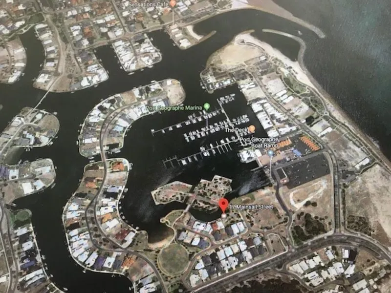 Close to beach, marina and town