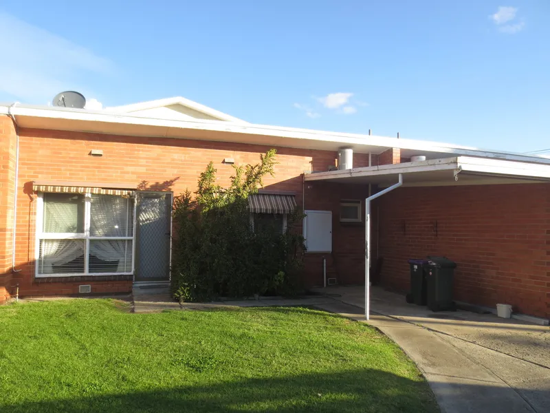 WALKING DISTANCE TO ALL AMENITIES